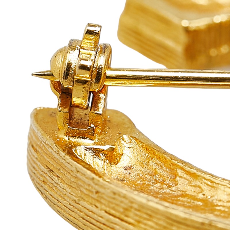 Chanel Rhinestone CC Logo Brooch Metal Brooch in Good condition