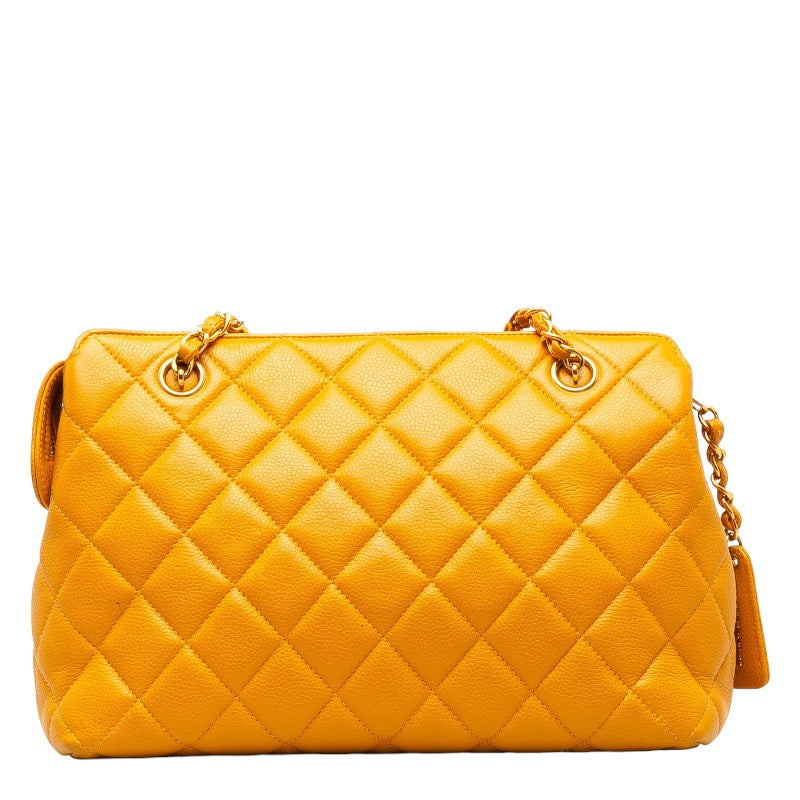 Chanel Quilted Caviar Chain Shoulder Bag Leather Shoulder Bag in Good condition