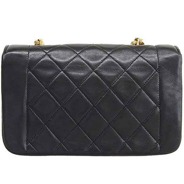 CHANEL Around 1990 Made Edge Design Flap Turn-Lock Chain Bag Black
