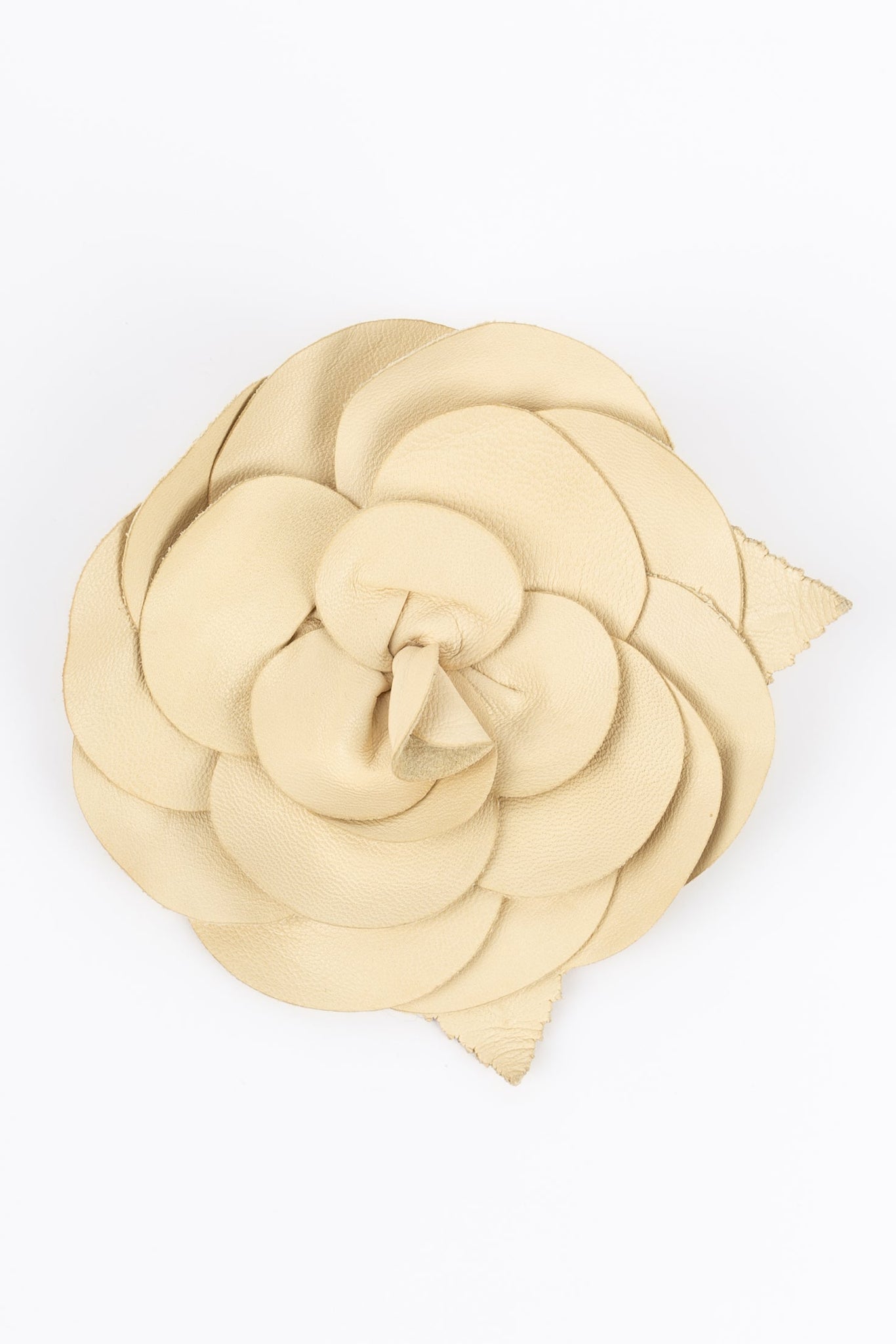 Broche cam�lia Chanel