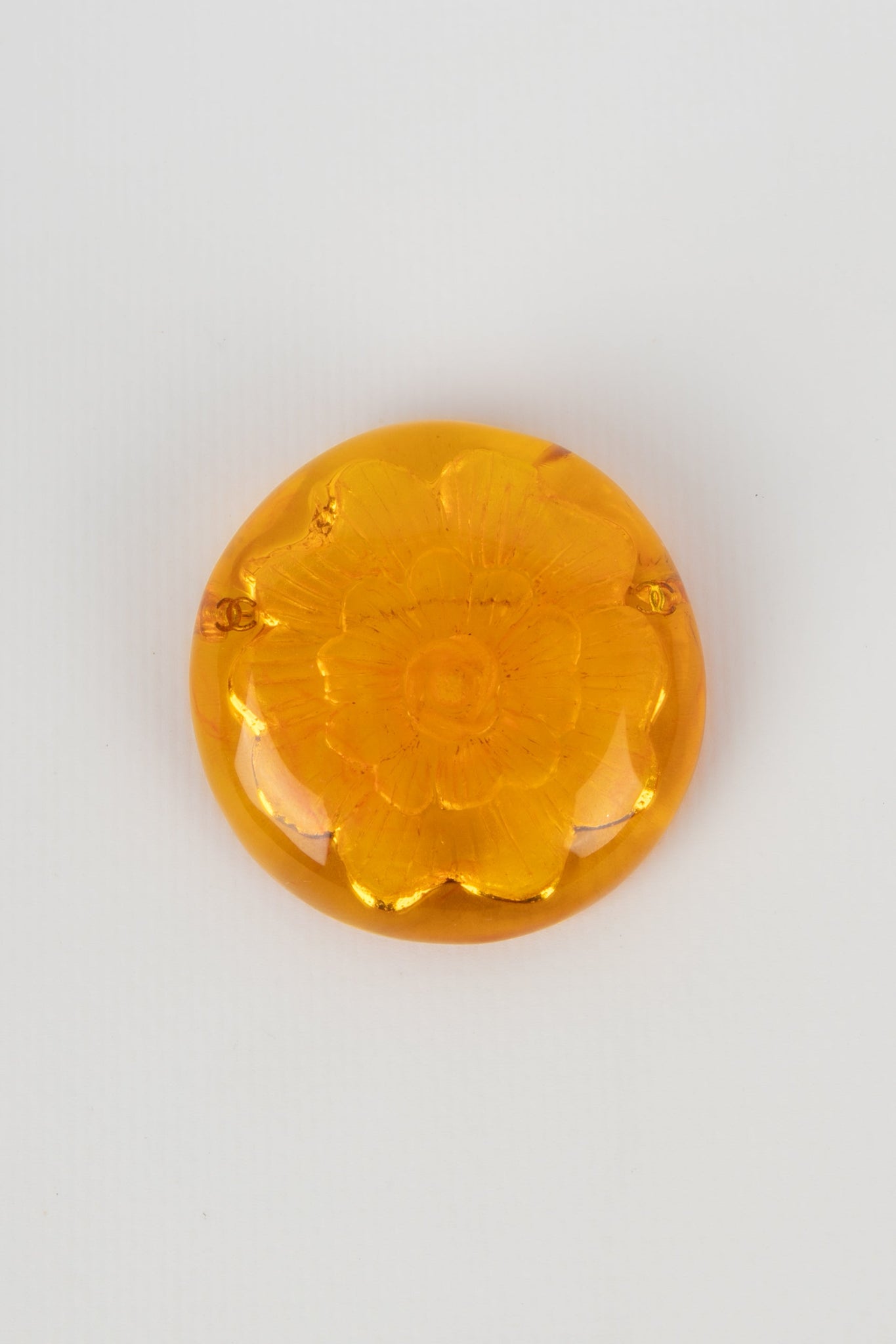 Broche camélia Chanel