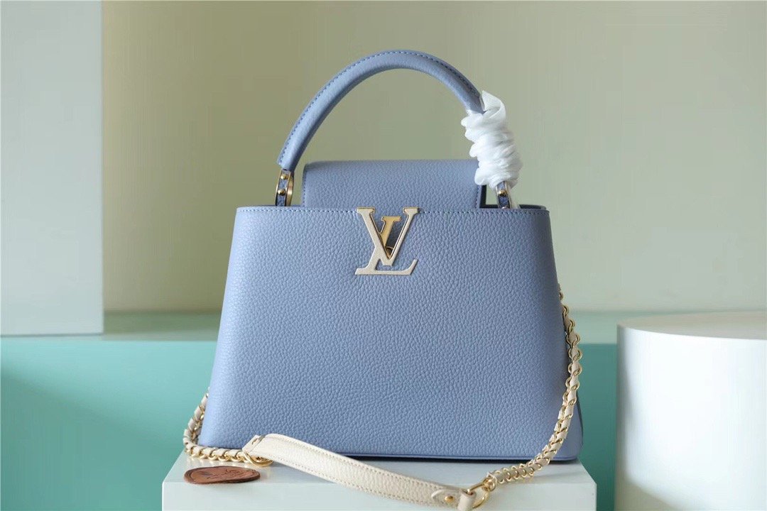 LV Capucines MM Taurillon Light Blue/ Beige For Womtlm, Womtlm’s Bags, Shoulder And Crossbody Bags 12.4in/31.5cm LV 
