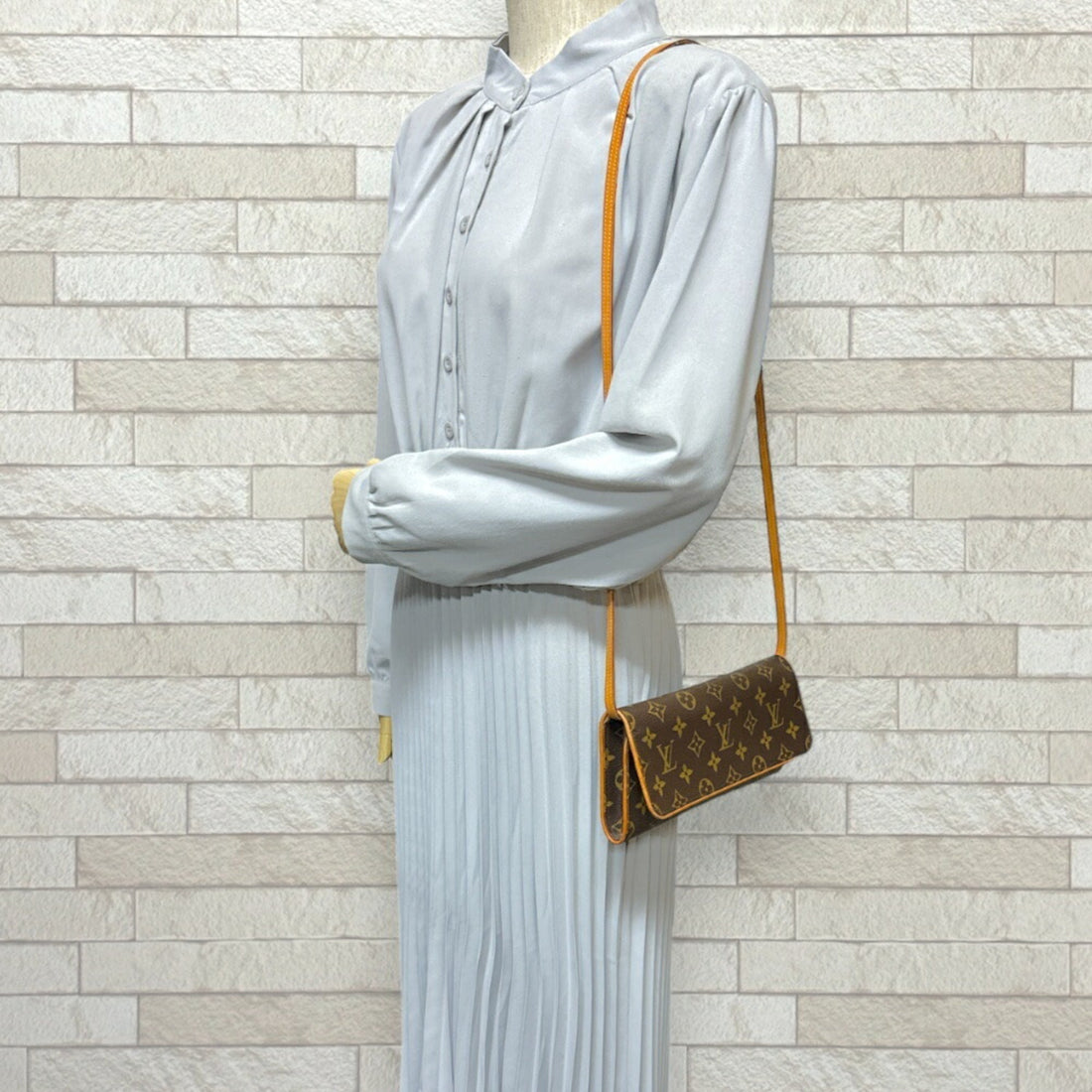 Louis Vuitton  Monogram Pochette Shoulder Bag