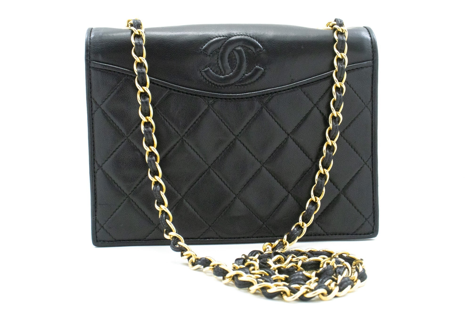 CHANEL Vintage Full Flap Chain Shoulder Bag Black Quilted Lambskin
