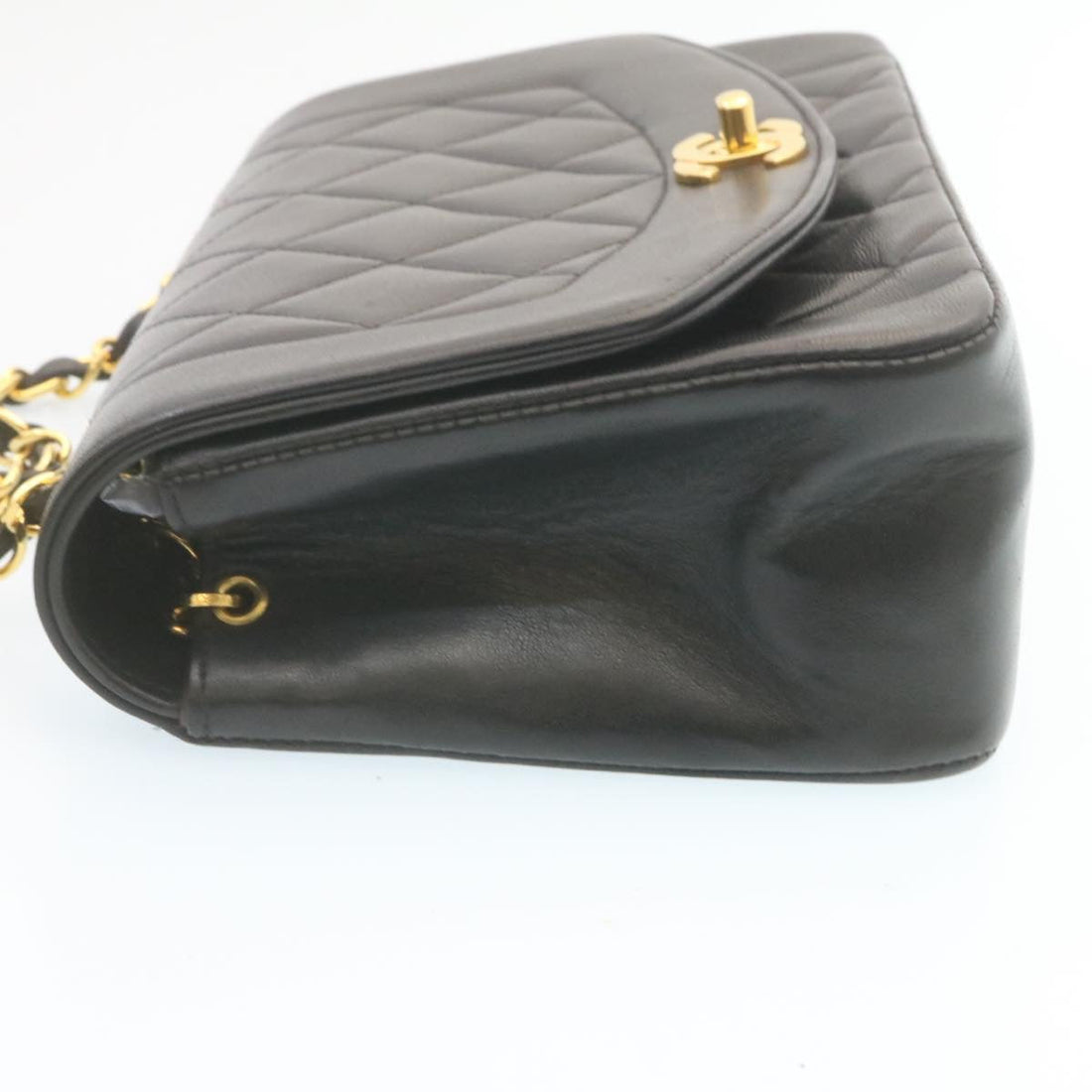 Chanel Chain Turn Lock Diana Matelasse Shoulder Bag Lamb Skin Black Auth 28643A