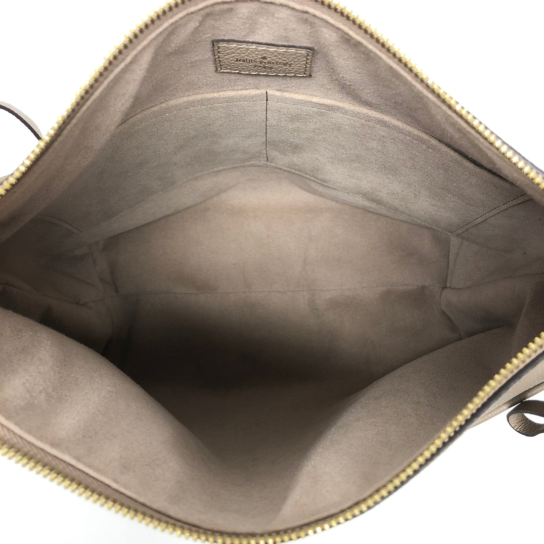 HandBag Luxury Designer Louis Vuitton, Size Medium