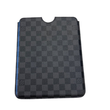 Clutch Designer By Louis Vuitton  Size: Medium