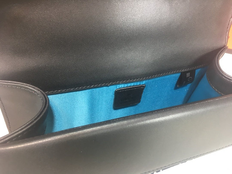 Gucci Bags - The Tote   301