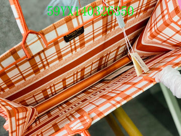 Christian Dior Bags Bags - The Tote   061