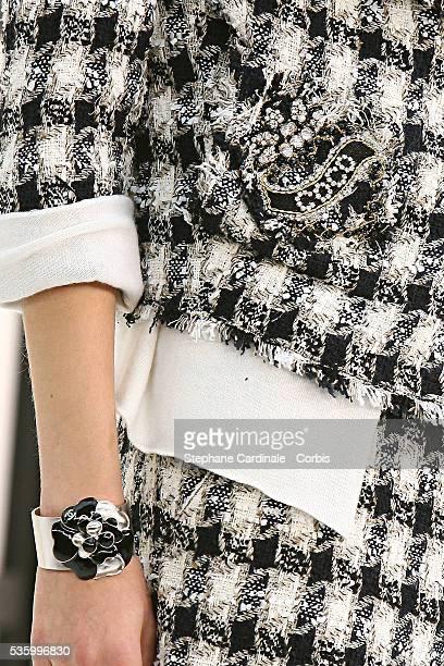 Ceinture cam�lia Chanel Printemps 2007