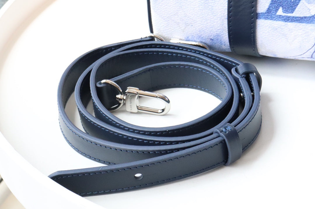 LV Keepall XS Monogram Watercolor Blue Canvas By Virgil Abloh For Mtlm, Bags, Shoulder And Crossbody Bags 8.3in/21cm LV M45761