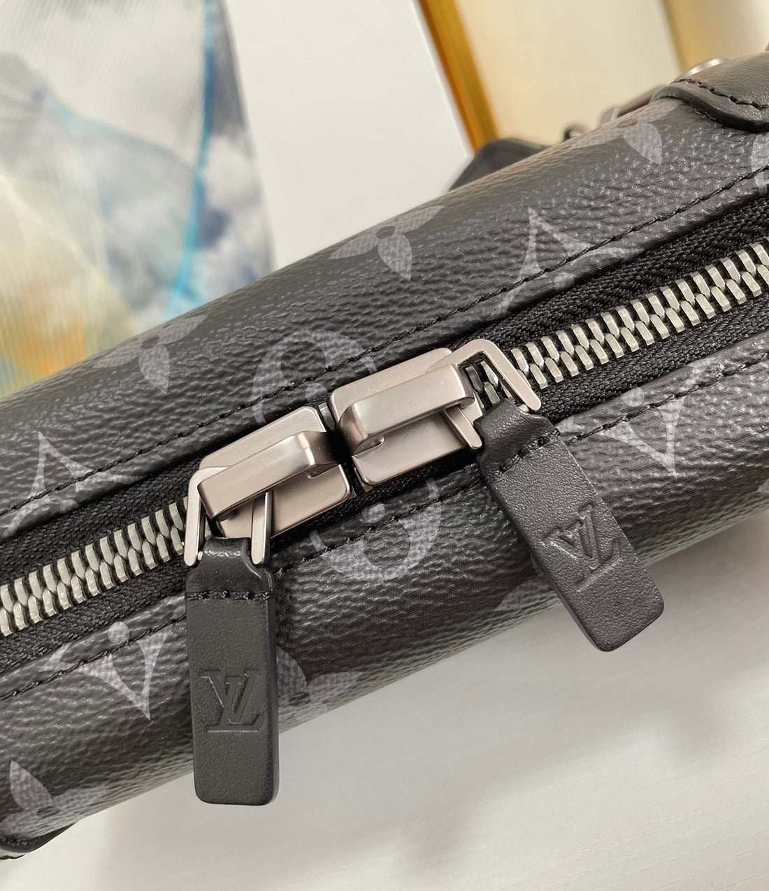 LV Horizon Clutch Monogram Eclipse For Mtlm, Bags, Shoulder And Crossbody Bags 8.3in/21cm LV M45579