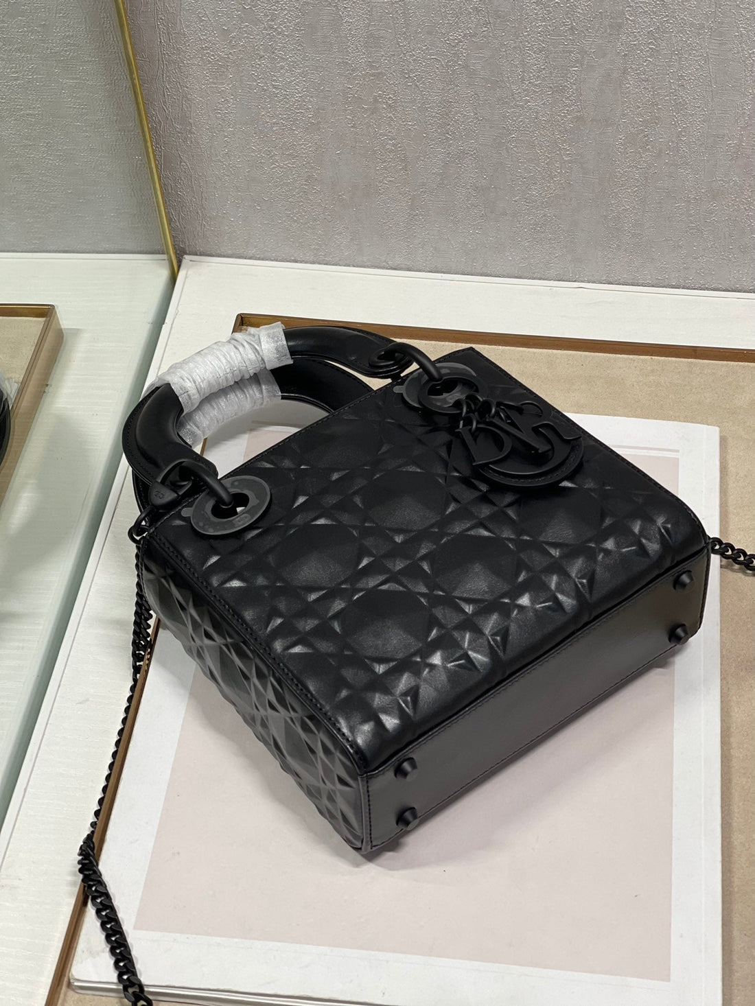 DI Mini Lady Bag Cannage with Beaded Motif, Black, For Womtlm Womtlm’s Handbags, Crossbody Bags, 17cm CD M0505SNEA_M900