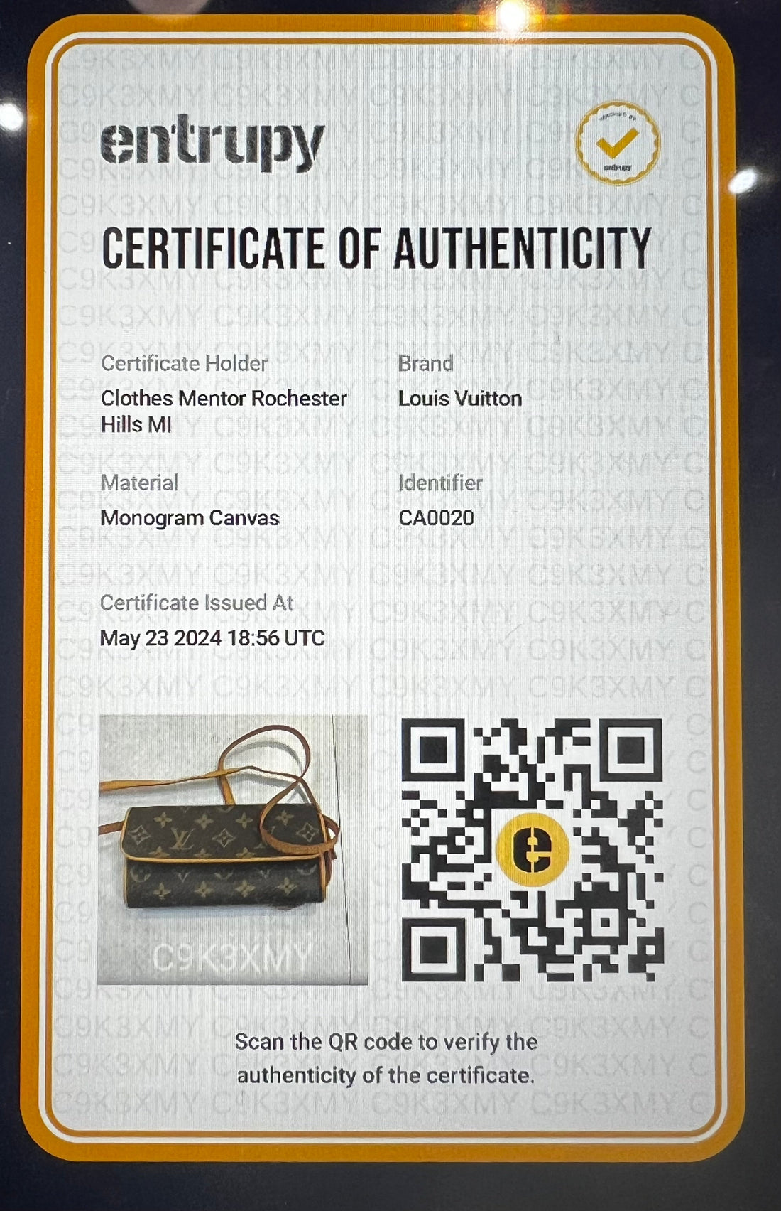 HandBag Luxury Designer By Louis Vuitton  Size: Small