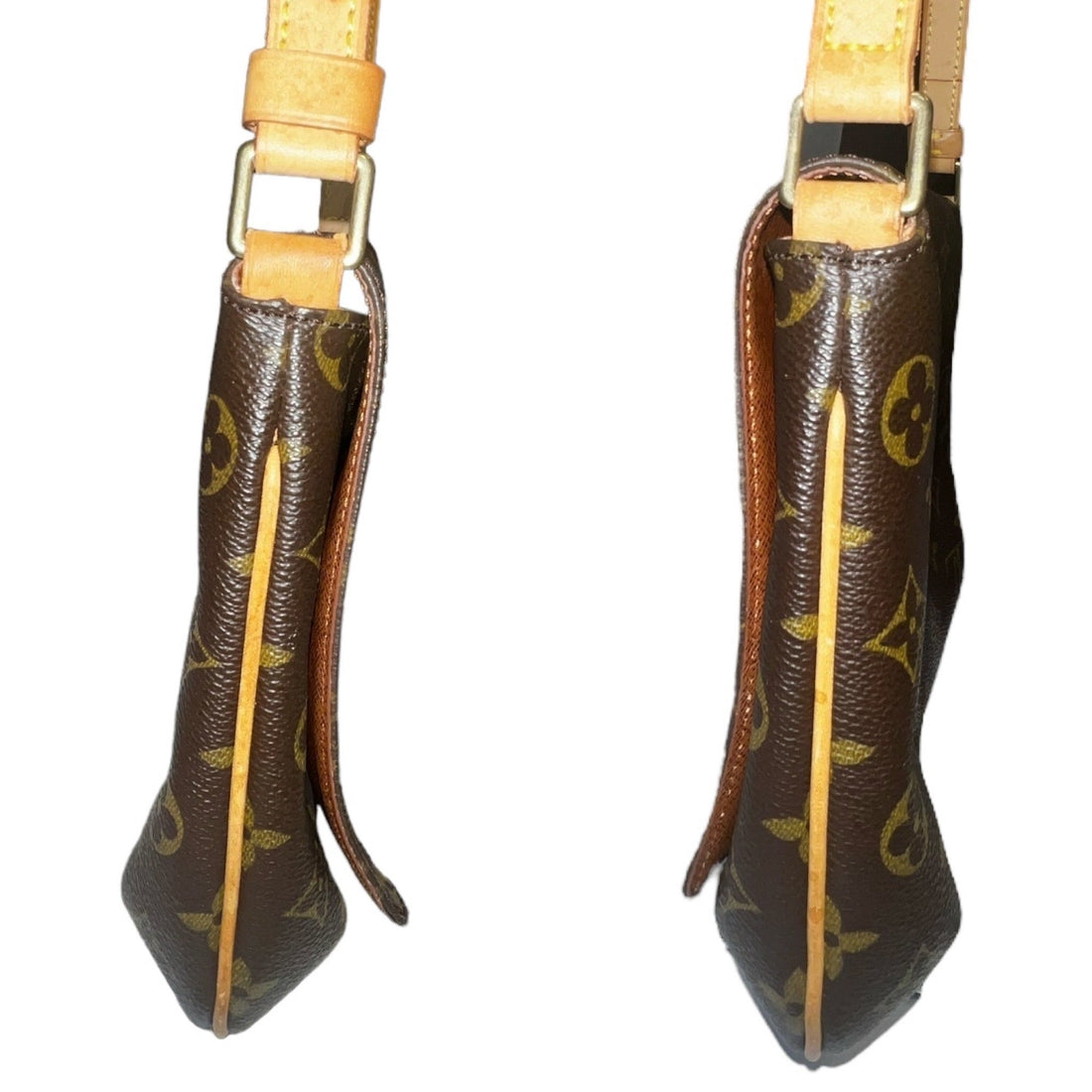 HandBag Luxury Designer Louis Vuitton, Size Medium