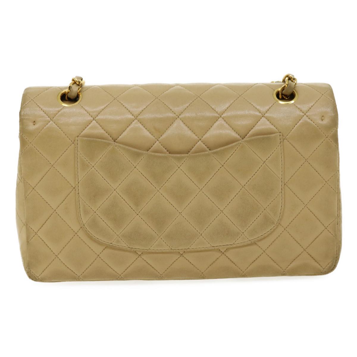 Chanel Classic Matelasse 25 Chain Flap Shoulder Bag Lamb Skin Beige Auth 31229A