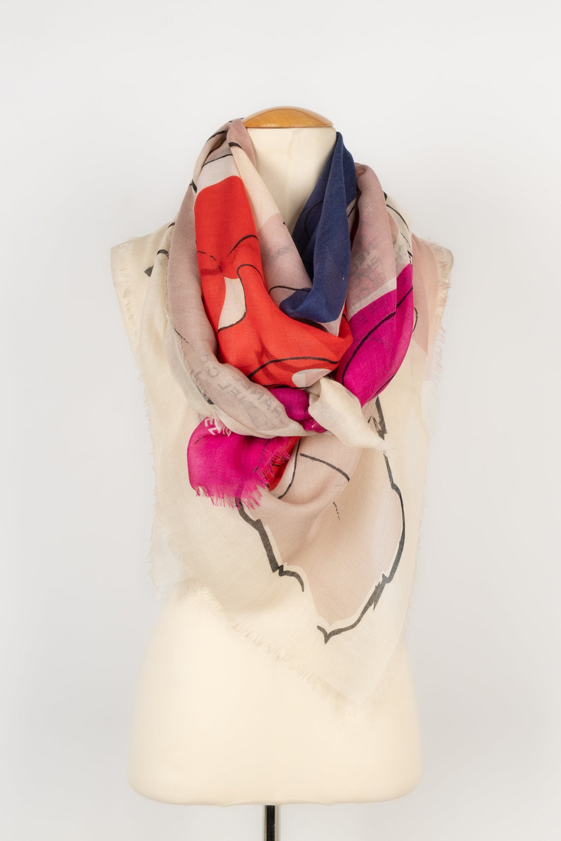 Foulard / Etole en cachemire Chanel