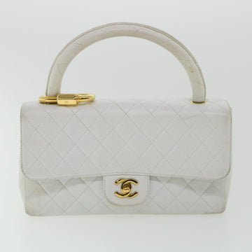 Chanel Matelasse Pair Shoulder Bag Lamb Skin White CC  32416A