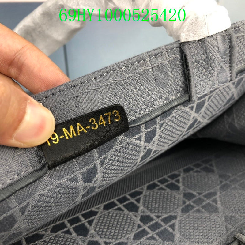 Christian Dior Bags Bags - The Tote   039