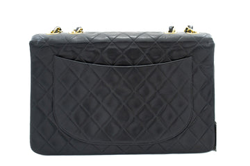 CHANEL Timeless/classique Shoulder Bag
