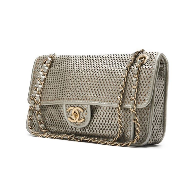 CHANEL ?CHANEL?  Sunglasses Chain Shoulder St Caviar Silver (Gen Gold ) Shoulder Bag Mini Shoulder Bag  Shoulder Bag Hybrid ? Ship? Eckham Sharma Online