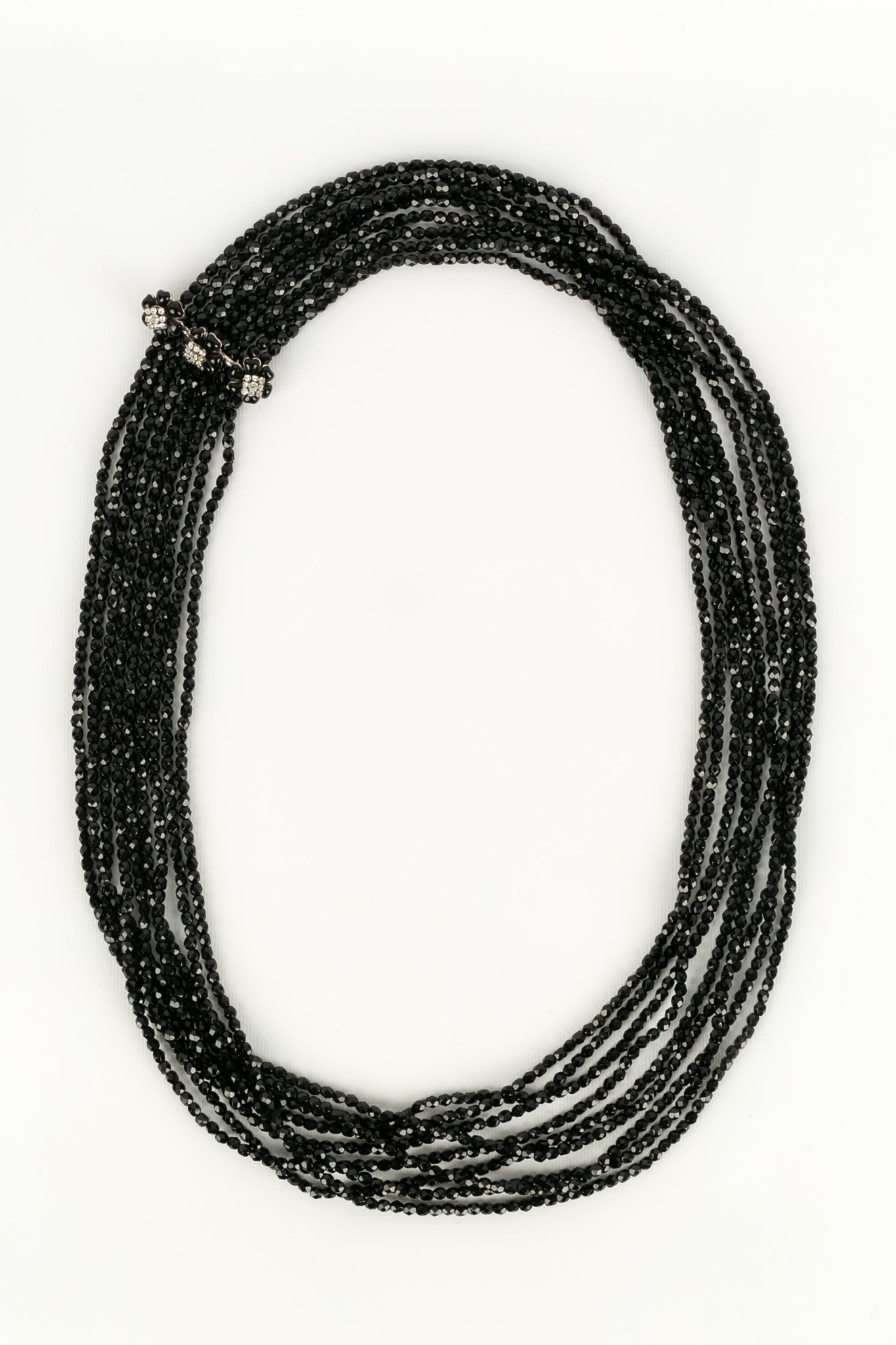 Collier cam�lias Chanel