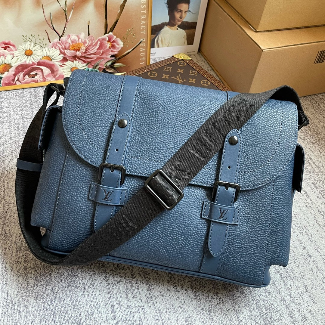 LV Christopher Messtlmger Taurillon Blue For Mtlm, Bags, Shoulder And Crossbody Bags 11.4in/29cm LV M58475
