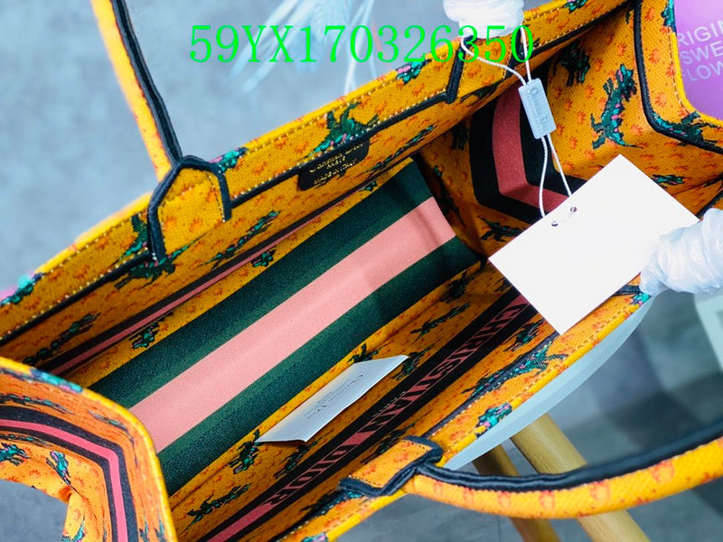 Christian Dior Bags Bags - The Tote   065