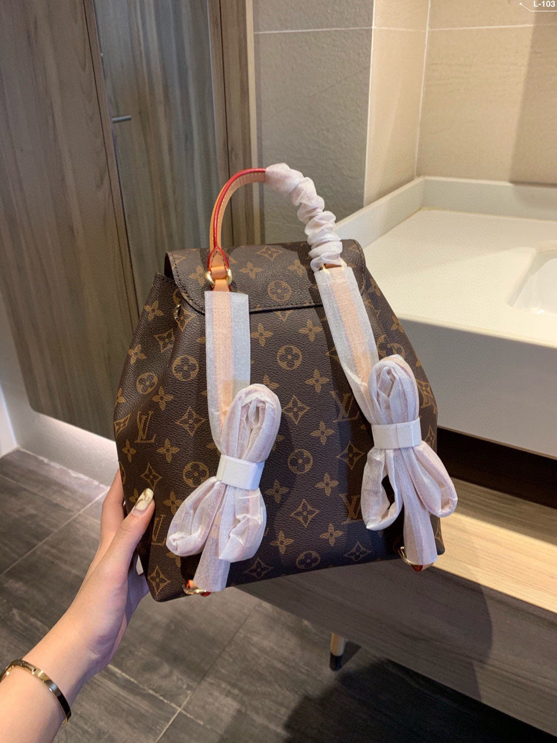 Luxury Handbags Louis Vuitton 477