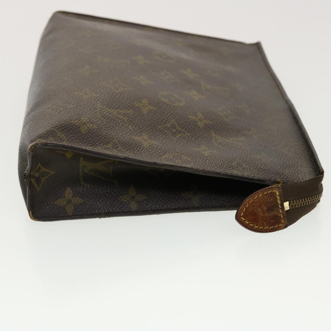 LOUIS VUITTON Monogram Poche Toilette 26 Pouch M47542 LV Auth 40574
