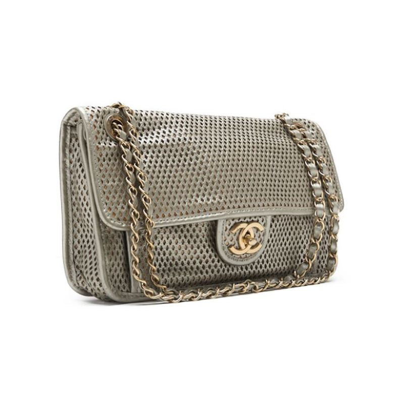 CHANEL ?CHANEL?  Sunglasses Chain Shoulder St Caviar Silver (Gen Gold ) Shoulder Bag Mini Shoulder Bag  Shoulder Bag Hybrid ? Ship? Eckham Sharma Online