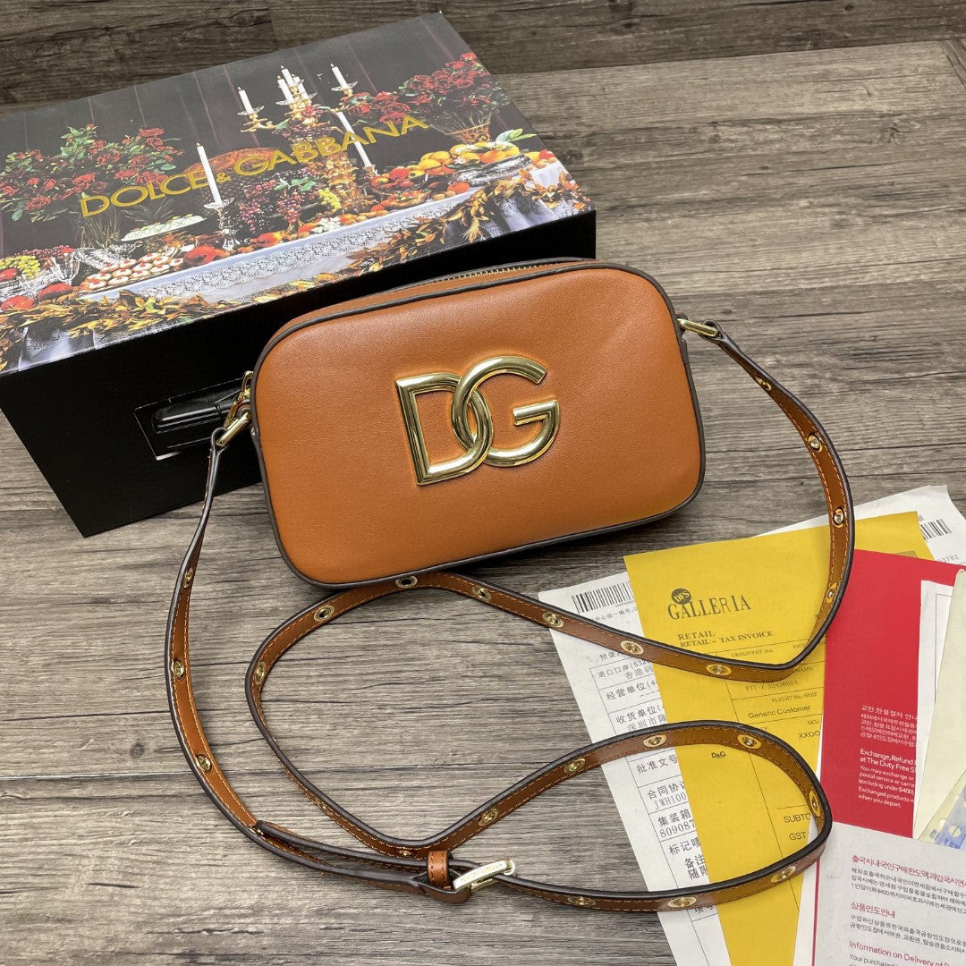 DG Crossbody 3.5 Bag Brown For Womtlm 7.5in/19cm DG 