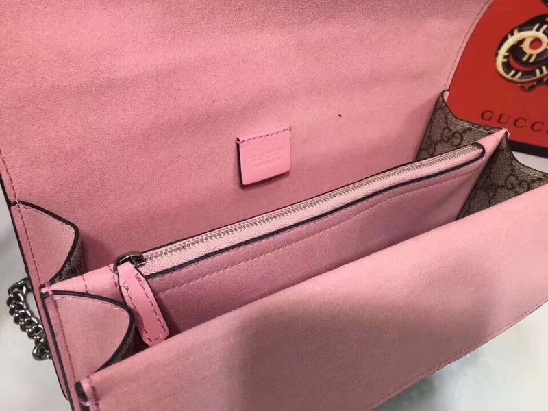 Gucci Bags - The Tote   350