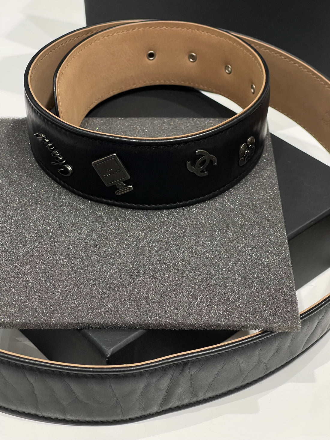 Chanel - Ceinture CC limitée