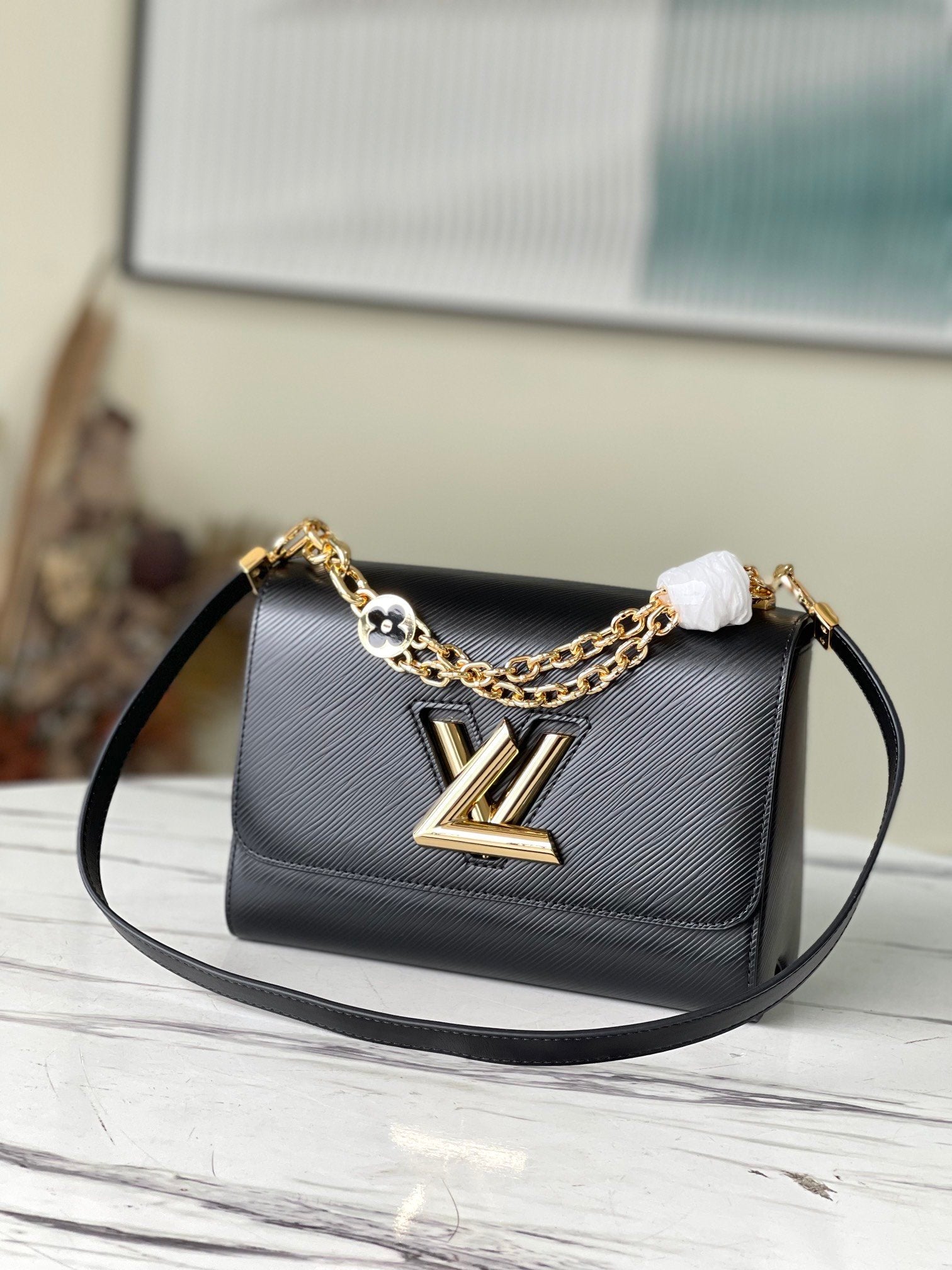 LV Twist MM Monogram Flower Black For Womtlm,  Shoulder And Crossbody Bags 9.1in/23cm LV M59402