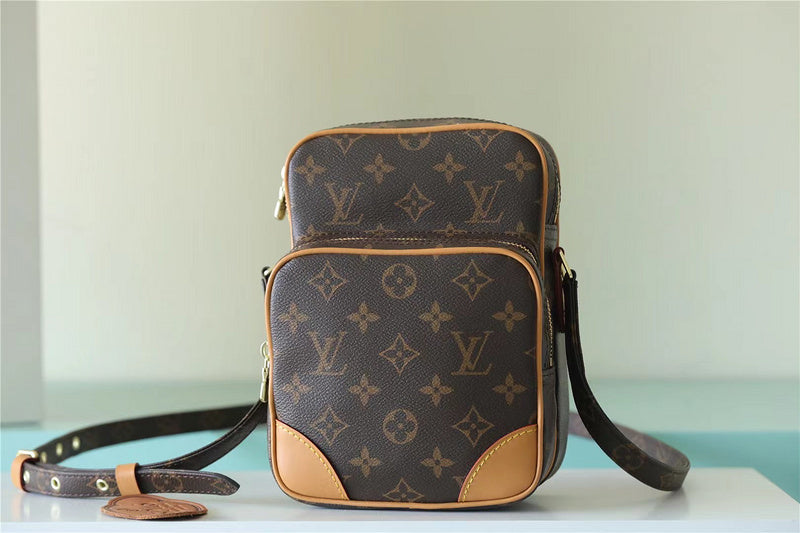 TLM - LOV Men Shoulder Bags - 075