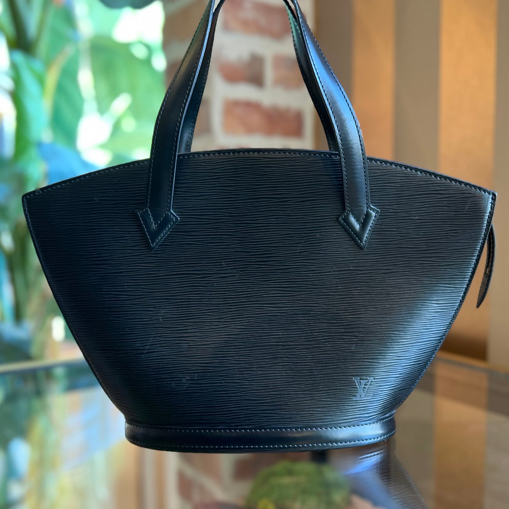 LOUIS VUITTON Saint Jacques PM Epi Black