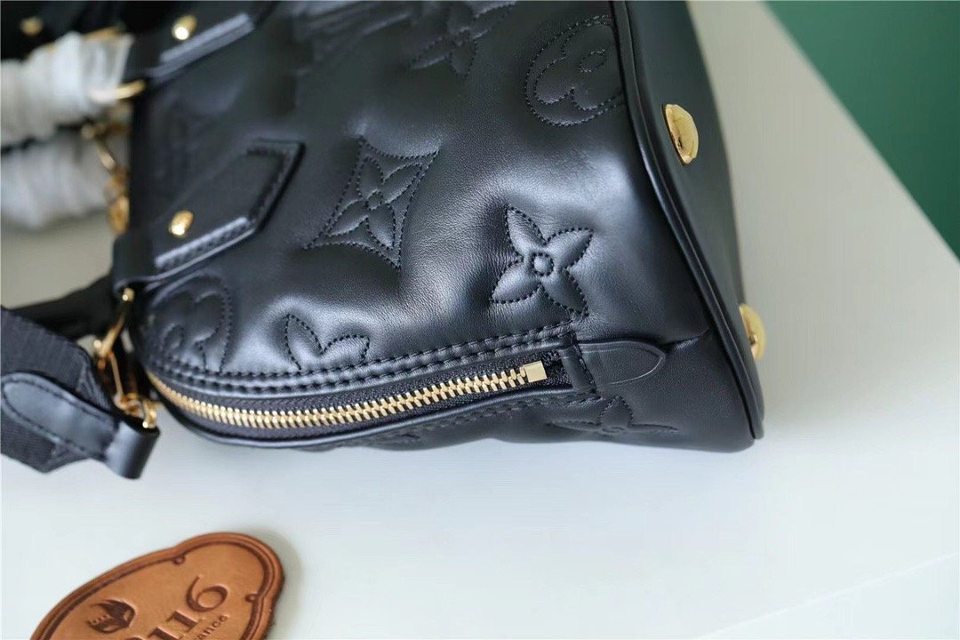 LV Alma BB Bag Handbags,  Shoulder and Cross Body Bags For Womtlm In Black 9.6in/25cm LV M59793