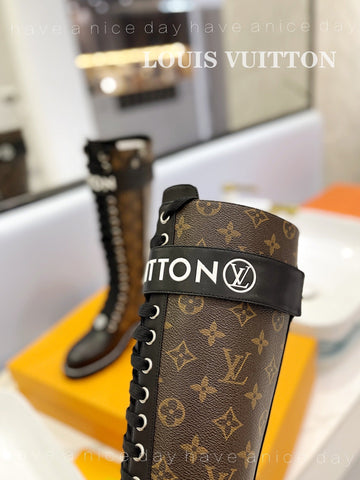 Premium Louis Vuitton BOOTS 032