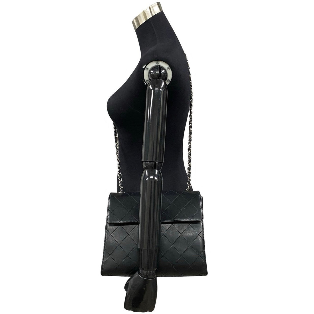 Chanel Matelasse Lambskin 26cm Chain Shoulder Bag Leather Shoulder Bag 59289 in Excellent condition