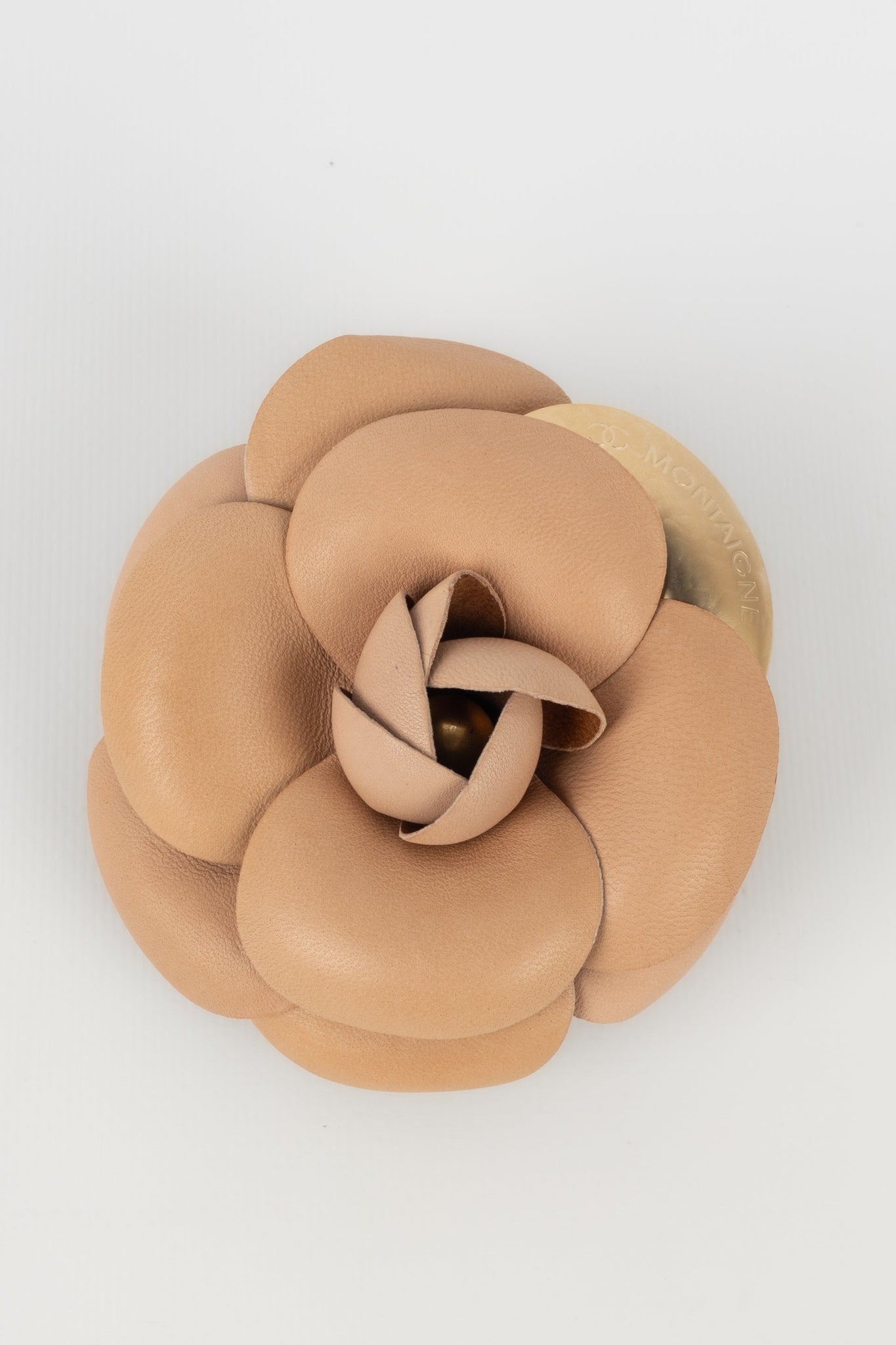 Broche Camélia Chanel