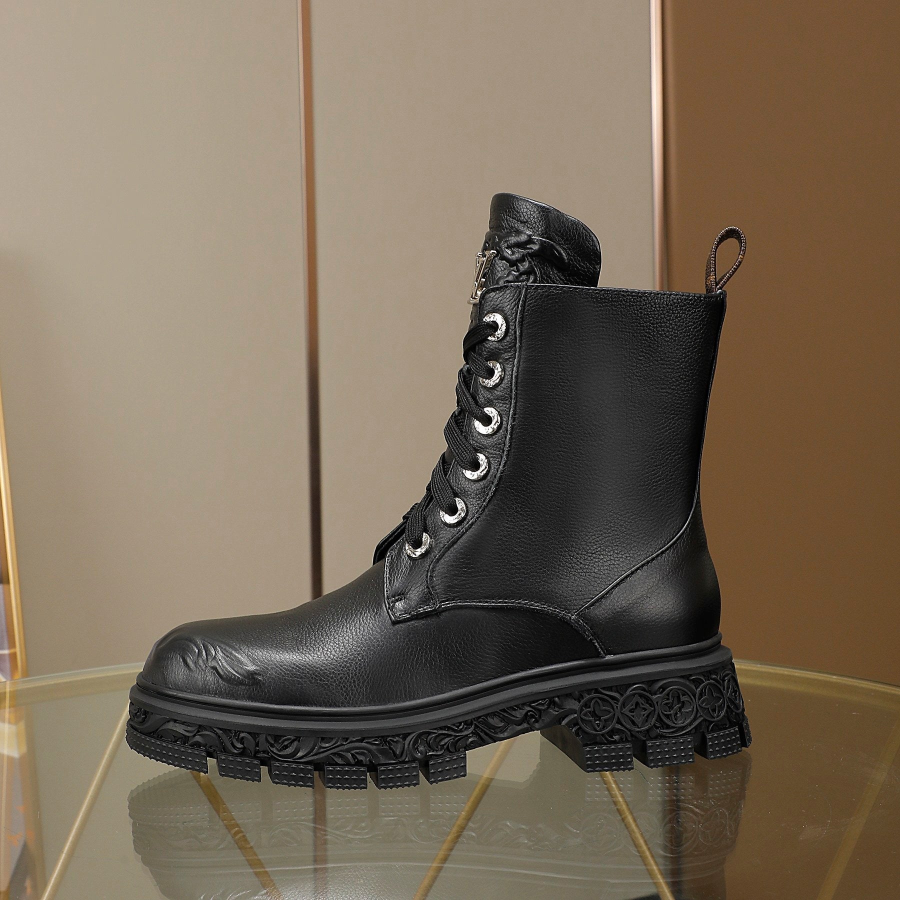 Premium Louis Vuitton BOOTS 036
