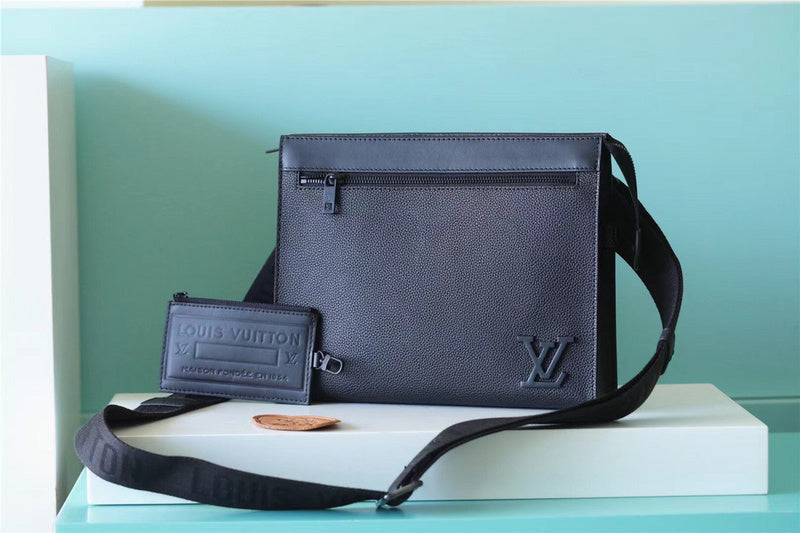 TLM - LOV Men Shoulder Bags - 147