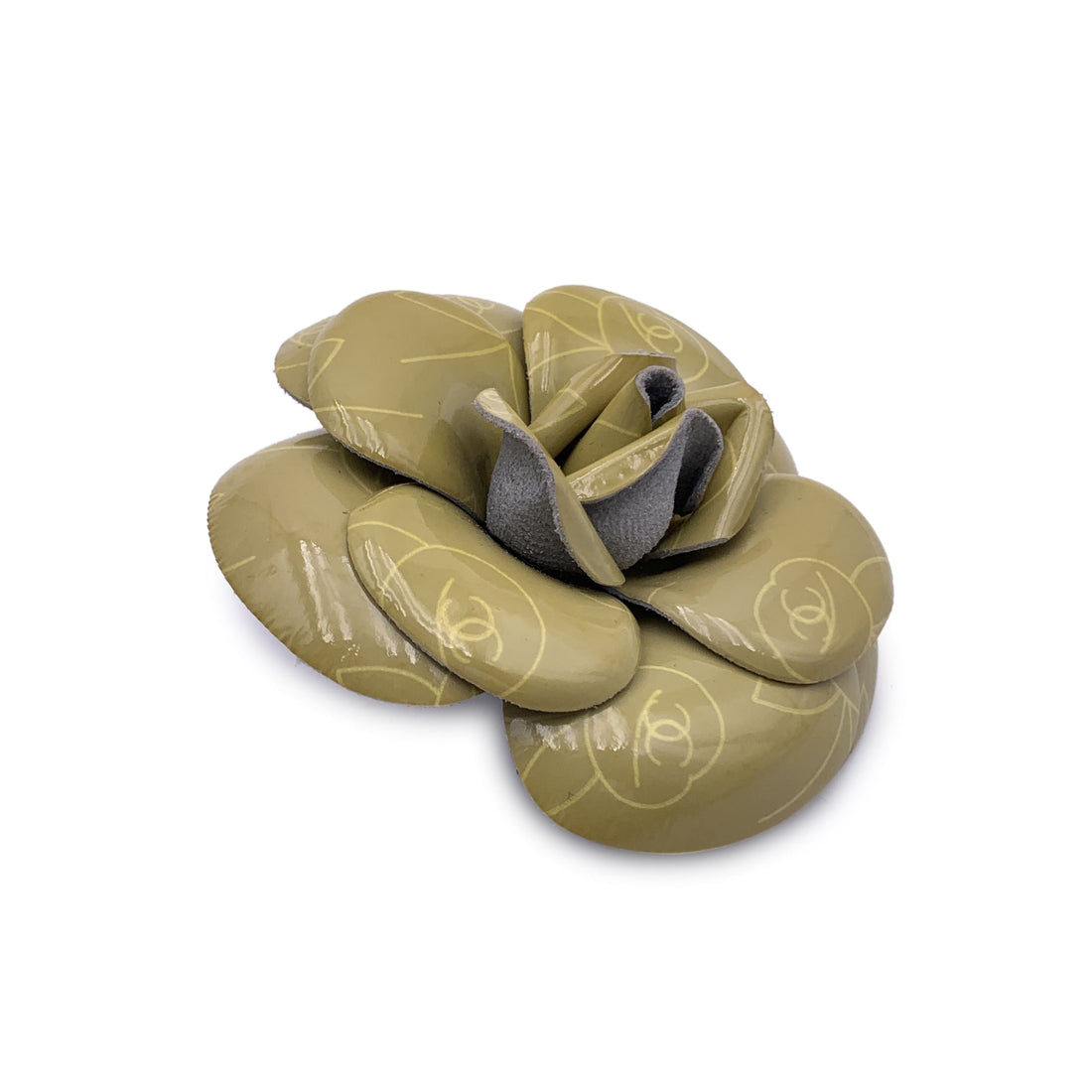 CHANEL Vintage Patent Leather Cc Logo Camelia Camellia Brooch