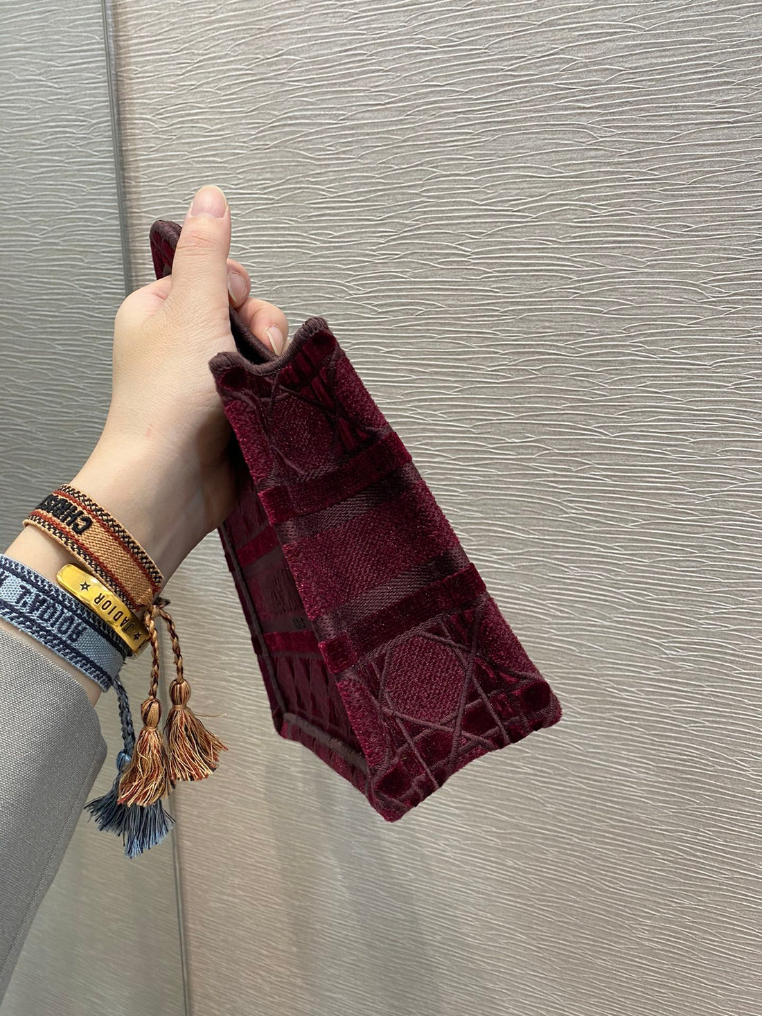 DI Mini Book Tote Red Embroidery Red For Womtlm Womtlm&#8217;s Handbag 9in/23cm CD