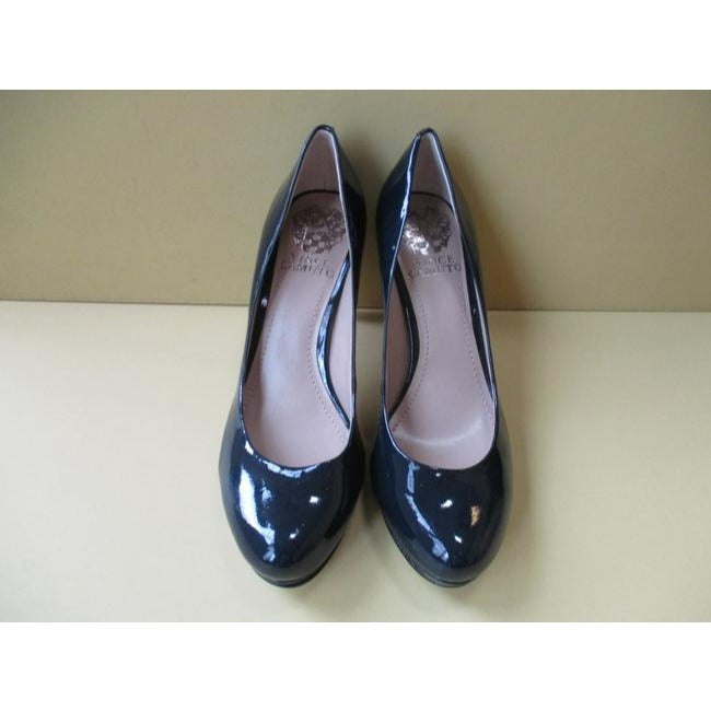 Vince Camuto Black Patent Leather Almond Toe Pumps Size Us