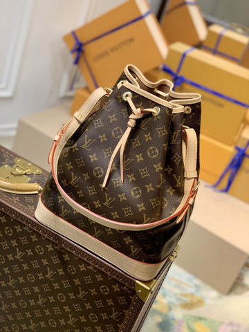 LV Noé Bucket Bag Monogram Canvas For Womtlm,  Shoulder Bags 13.4in/36cm LV M42224