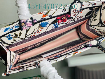 Christian Dior Bags Bags - The Tote   048