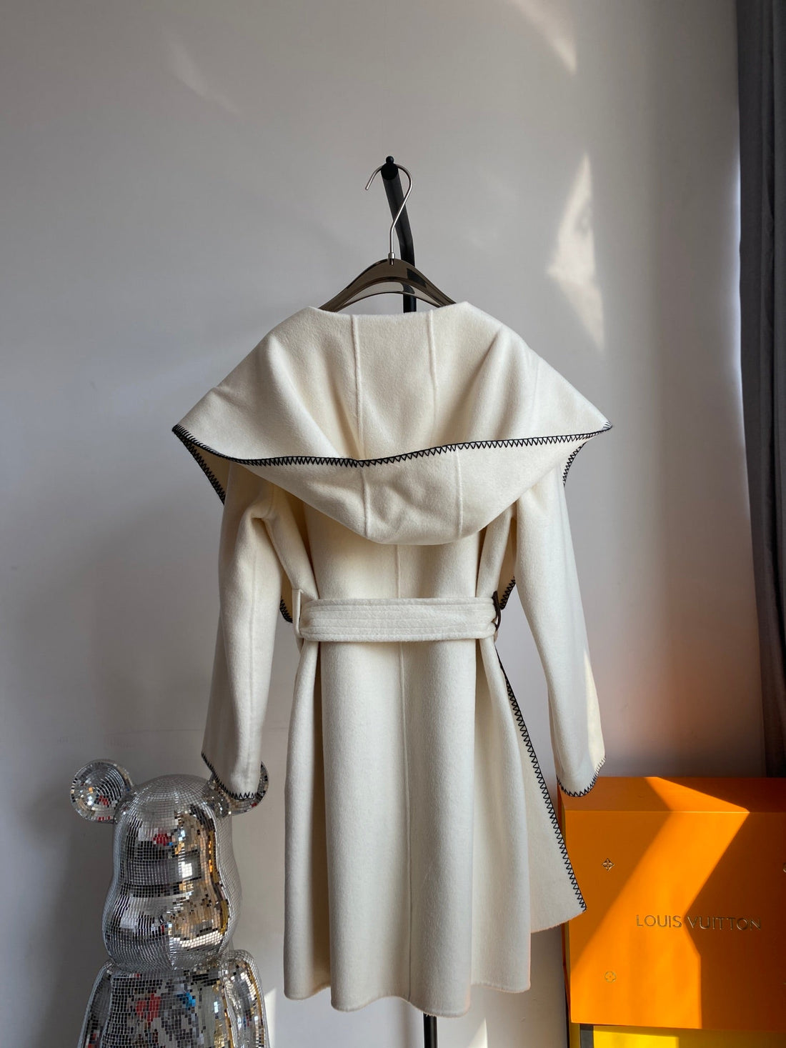 Luxury Louis Vuitton Wrap Coat 028