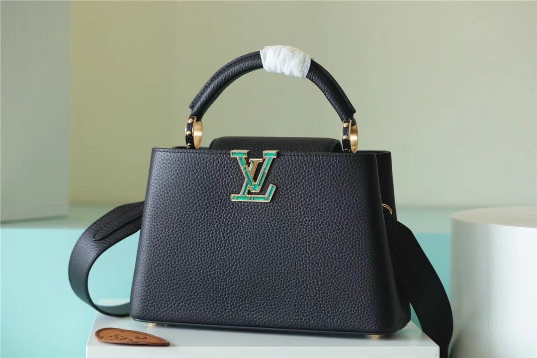 LV Capucines BB Taurillon Black For Womtlm,  Shoulder And Crossbody Bags 26cm/10.6in LV